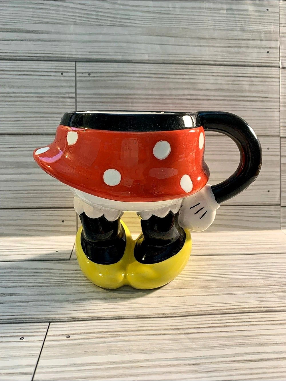 Vintage Disney Store Minnie Mouse Character Mug Polka Dot